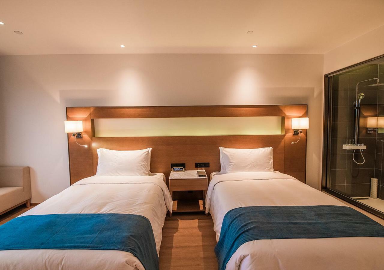 โนโวเทล ซูโจว ไท่ เลค ซานเต้ Hotel ภายนอก รูปภาพ